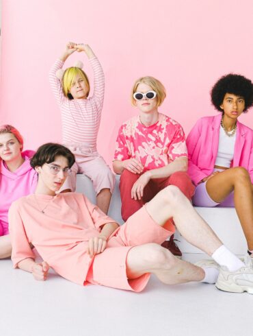 Popular Fashion Trends For Teenagers in 2023