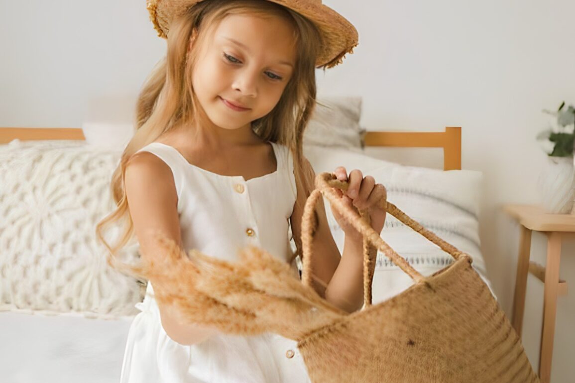 Chic and Practical: The Ultimate Summer Accessory Guide for Your Kid