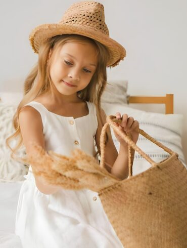 Chic and Practical: The Ultimate Summer Accessory Guide for Your Kid