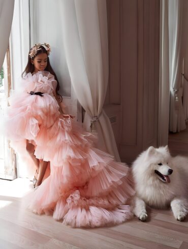 Gorgeous Flower Girl Dress Ideas For This Wedding Season